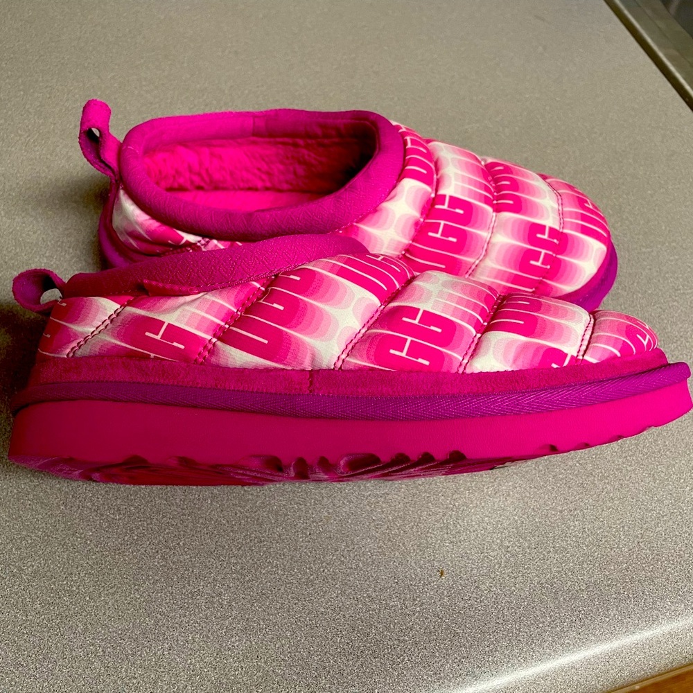 Ugg Tasman